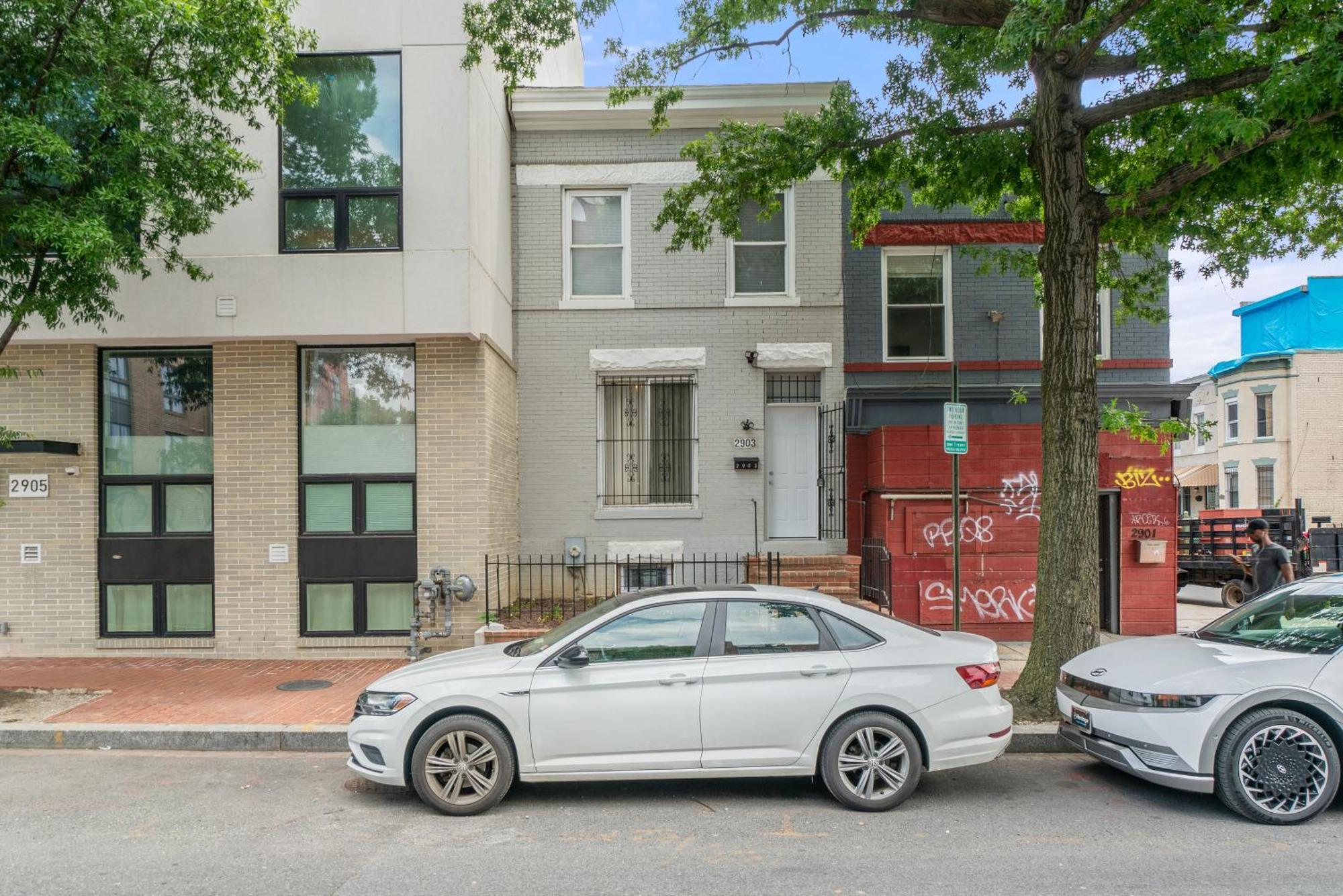 Close To Howard University , Unit #2 Washington Luaran gambar